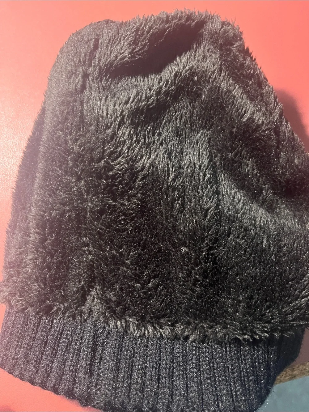Ihuan cozy black
